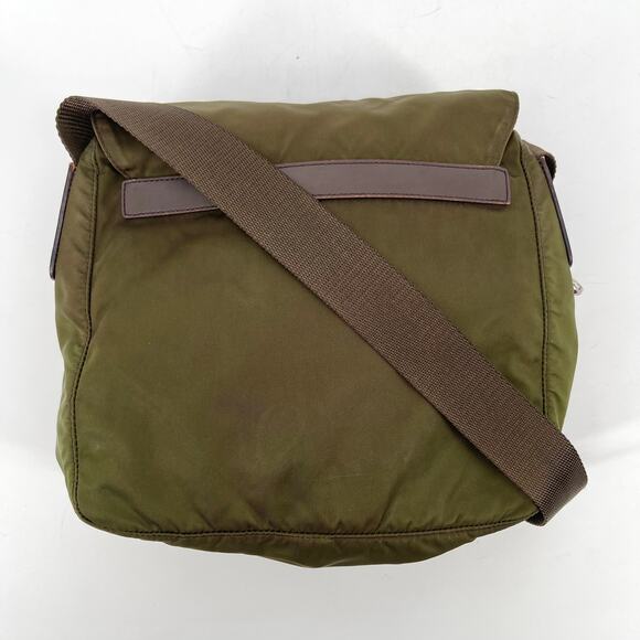 Prada Army Green Nylon Vela Logo Plaque Messenger Bruciato Crossbody Bag - Picture 5 of 14